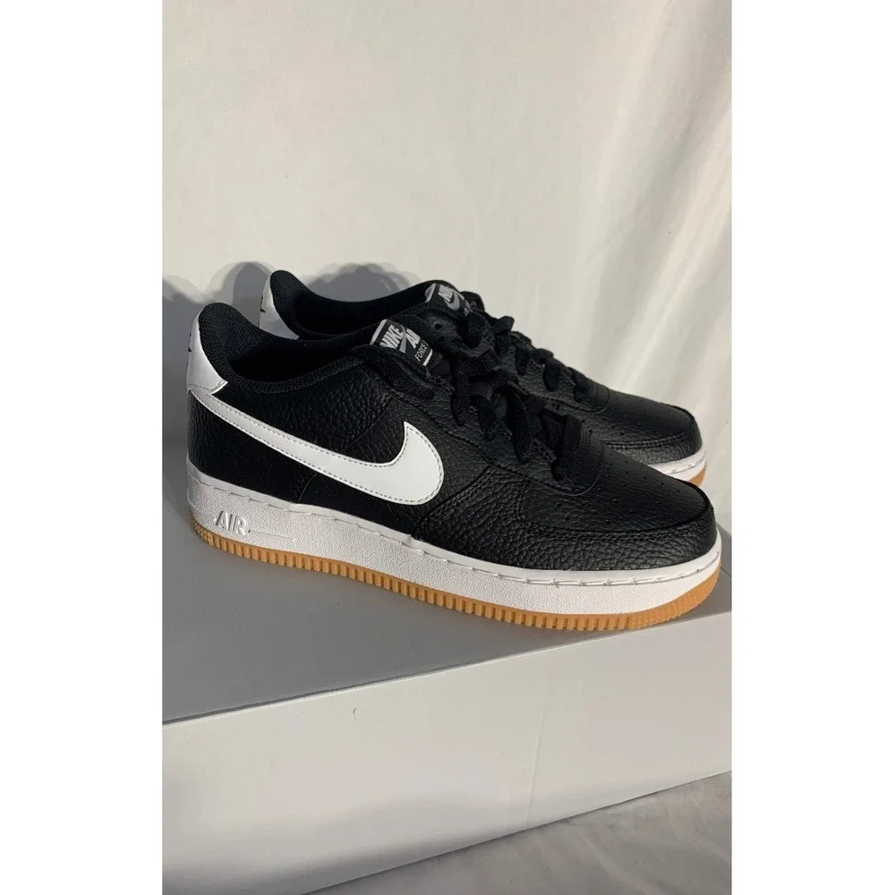 NEW Nike Air Force 1 Low 